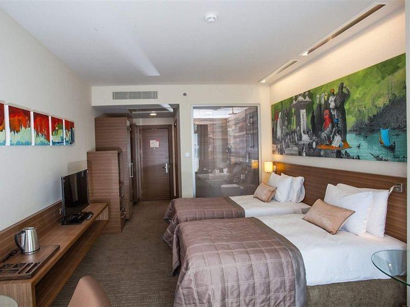 Hotel Gorrion
